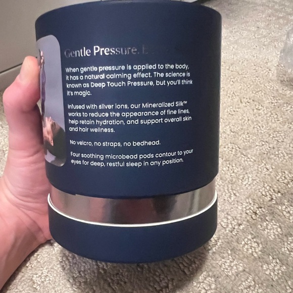 Nodpod Silk Weighted Eye Blanket - Picture 2 of 5